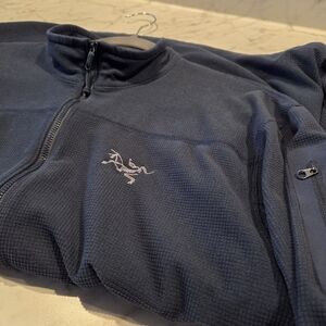 Arc'teryx Men's Navy Zip-Up Delta LT